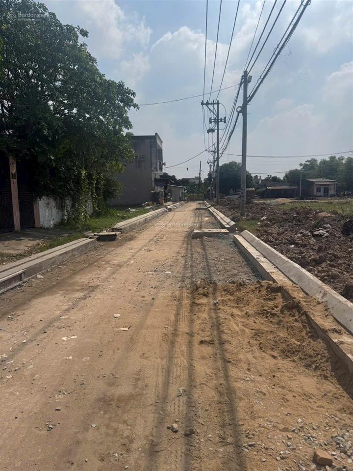 Bán đất đường phạm văn sáng, 5x22m, giá 3tỷ5 xã bà điểm hm