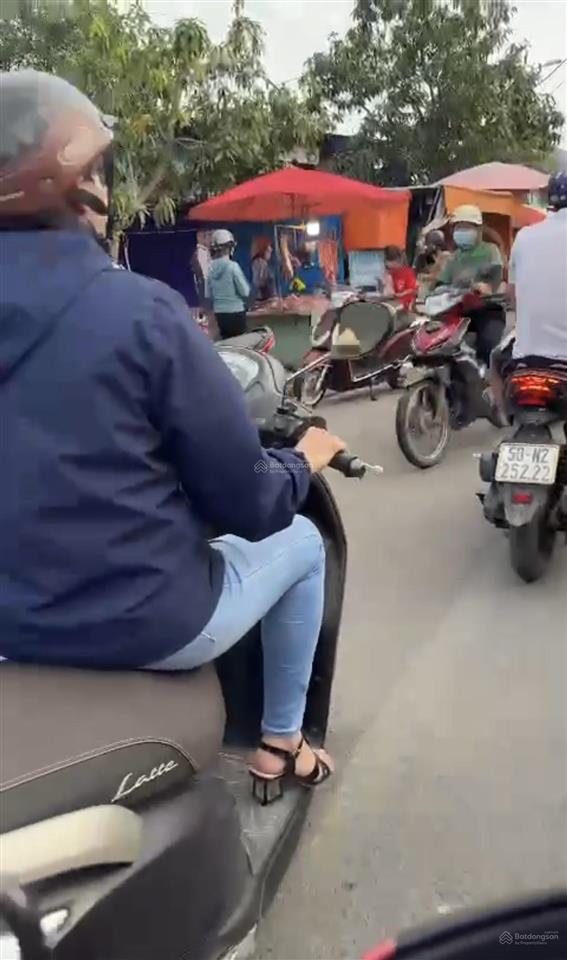 Bán lô đất shr ngay chợ xuân thới sơn, giá 5tỷ5