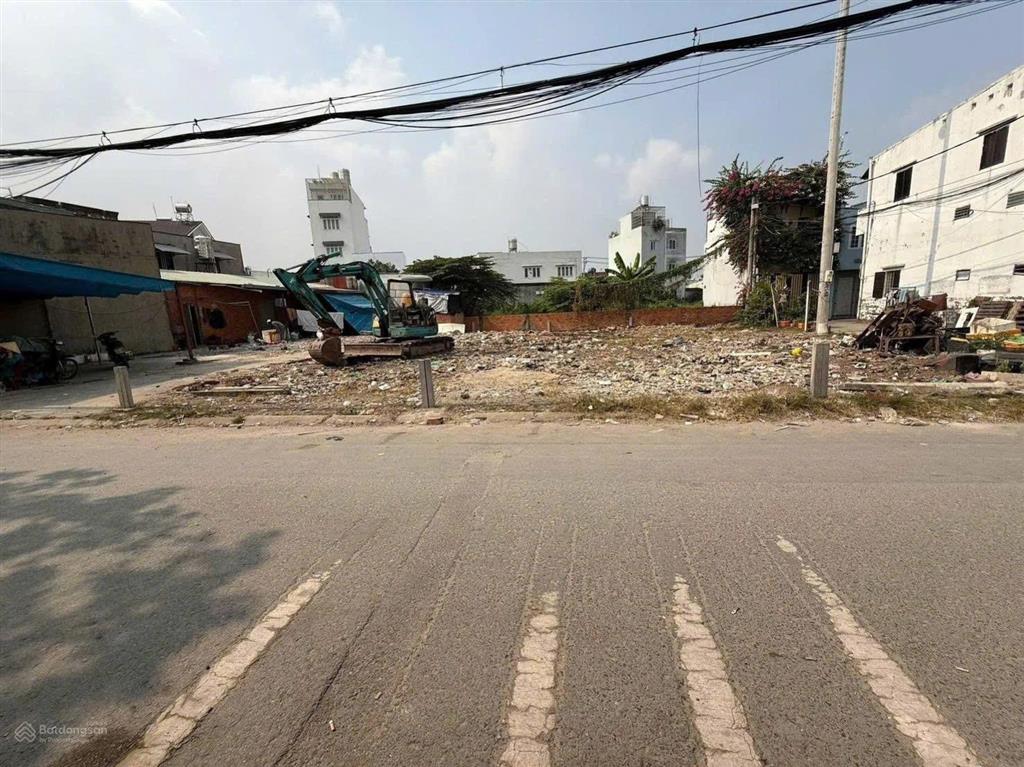 Bán đất shr phan văn hớn vào 100m giá 4ty5