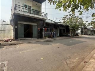 Bán đất tặng căn nhà mặt tiền tiền lân 15, xã bà điểm, giá 5tỷ2