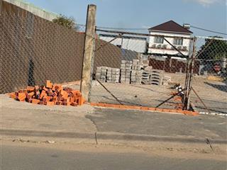 Bán 3 lô f0 mặt tiền nguyễn thị sáng, giá 4tỷ750 đông thạnh, hóc môn