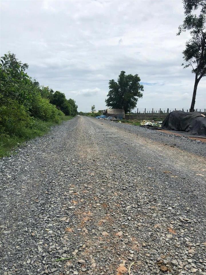 Bán gấp 2,4 hecta đất nông nghiệp mặt kênh nguyễn văn cừ, xuân thới thượng giá 2,2tr/1m2