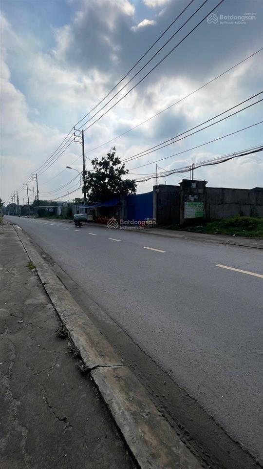 Bán 1000m2 có nhà xưởng full, giá 20ty mặt tiền phạm văn sáng, hóc môn