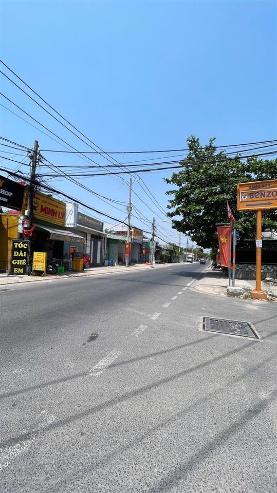 Bán đất shr đường thới tam thôn 6 cách chợ 200m giá 5tỷ6