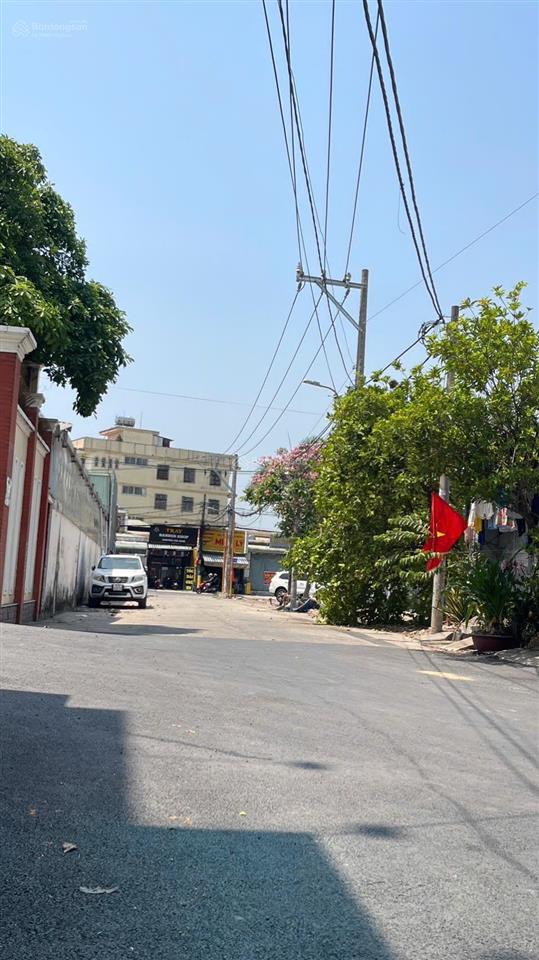 Bán đất shr đường thới tam thôn 6 cách chợ 200m giá 5tỷ6