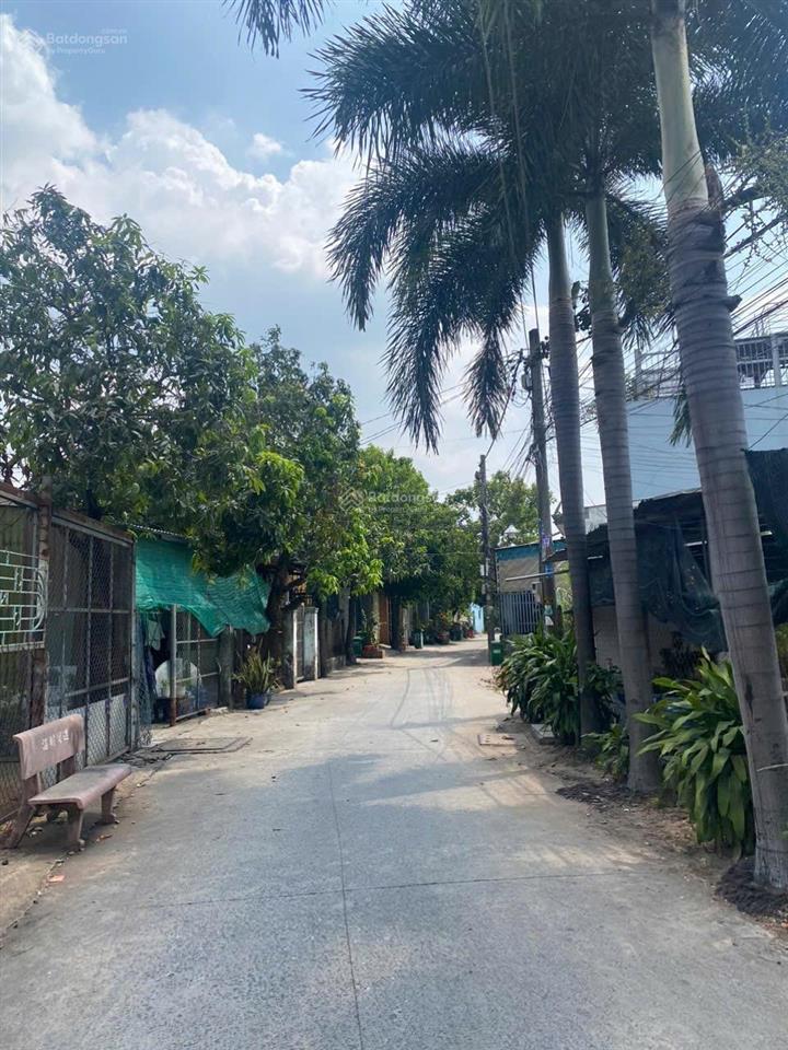 Bán 3 sổ 5x30m mới tách sau chợ xuân thới thượng giá 2ty7