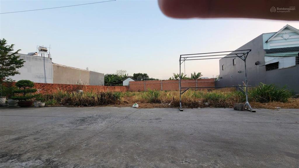 Bán 3 sổ 5x30m mới tách sau chợ xuân thới thượng giá 2ty7