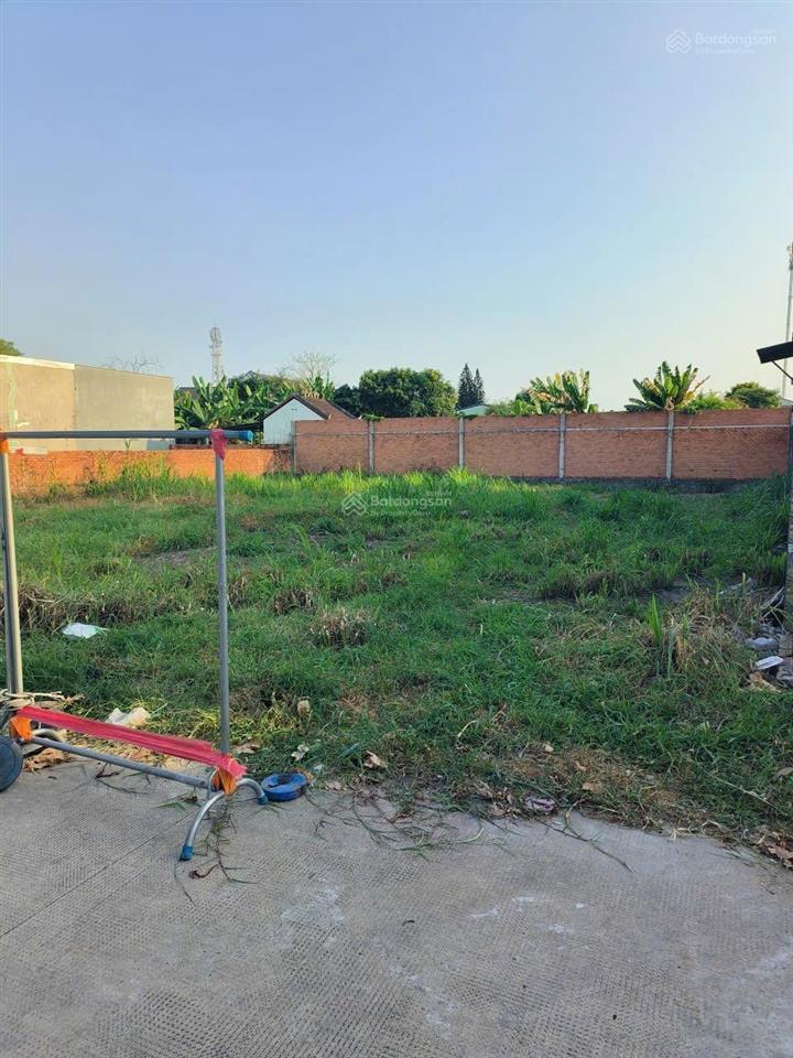 Bán 3 sổ 5x30m mới tách sau chợ xuân thới thượng giá 2ty7