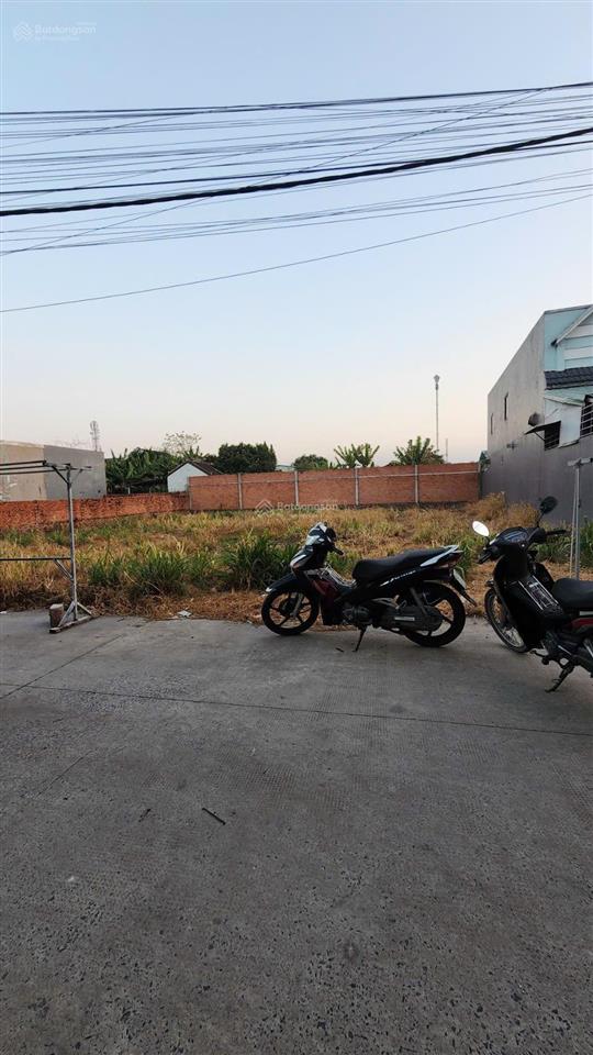 Bán 3 sổ 5x30m mới tách sau chợ xuân thới thượng giá 2ty7