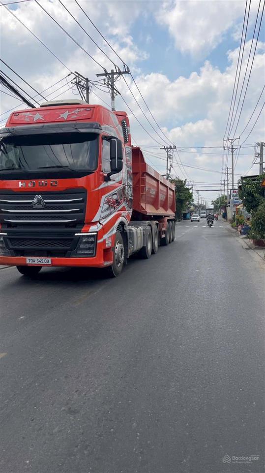 Bán 550m đất mặt tiền phạm văn sáng hóc môn giá 21,8tr/1m