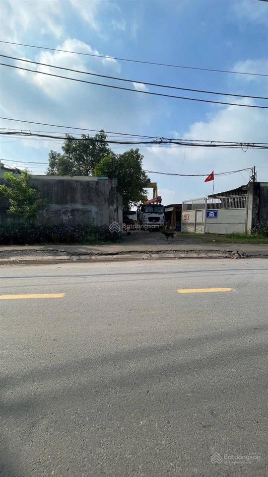 Bán 550m đất mặt tiền phạm văn sáng hóc môn giá 21,8tr/1m