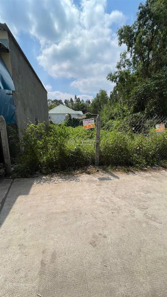 Bán gấp lô đất 285m thổ cư đối diện vinhomes hóc môn giá 5ty150