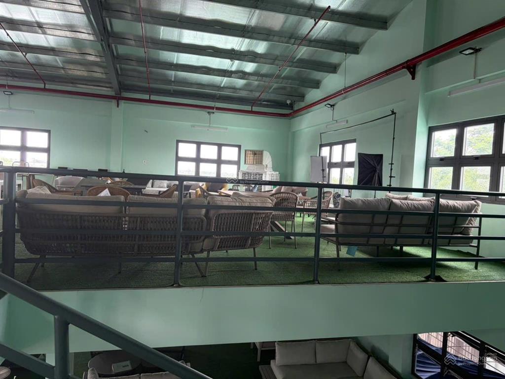 Bán xưởng 2000m² sàn, hoàn công đầy đủ, giá 35 tỷ