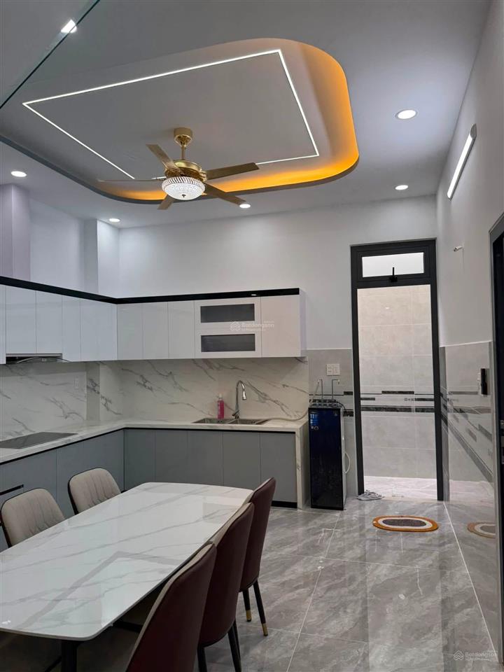 Giá bán 5,5 tỷ bán nhà lầu 8x15m nguyễn thị thử xuân thới sơn hóc môn