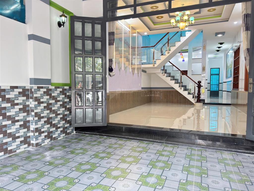 Bán nhà 6 tỷ 3 khu dân cư đại hải xã bà điểm