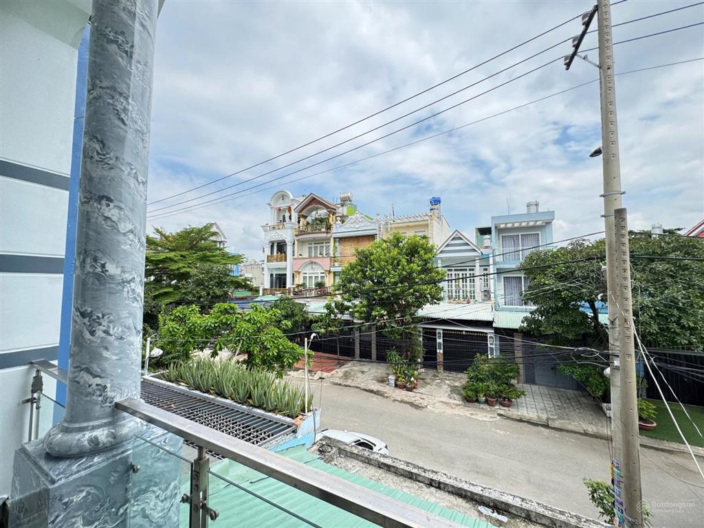 Bán nhà 6 tỷ 3 khu dân cư đại hải xã bà điểm