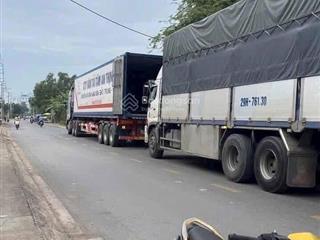 Gđ cần bán lô đất 4867m2 mặt tiền phạm văn sáng bà điểm hóc môn, giá 7,5tr/m2