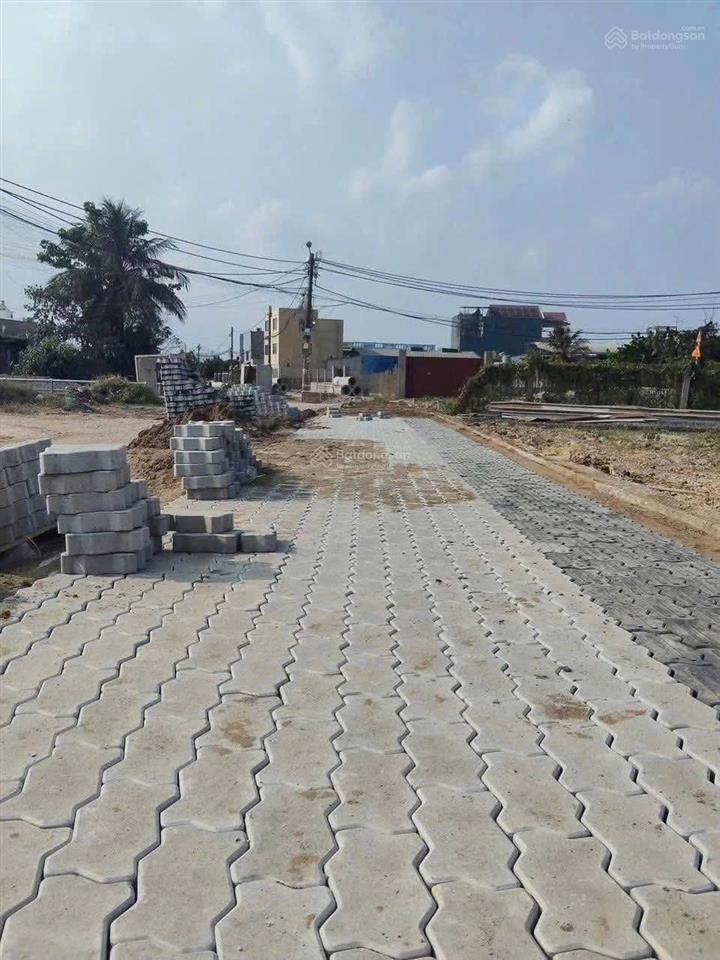 Giảm mạnh còn 4tỷ7 lô đất mặt tiền kênh liên xã xuân thới đông cũ hm