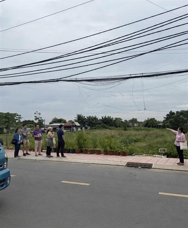Giảm mạnh còn 4 tỷ 2 lô đất mặt tiền xuân thới sơn 16 hóc môn