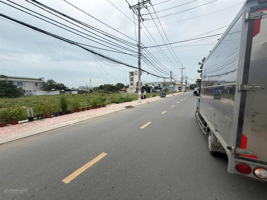 Giảm mạnh còn 4 tỷ 2 lô đất mặt tiền xuân thới sơn 16 hóc môn
