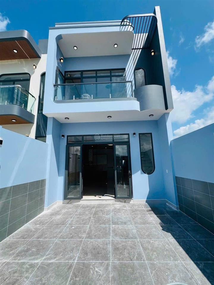 Bán nhà sổ hồng giá 5tỷ5 phan văn hớn vào 400m