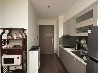 Chính chủ cần cho thuê căn 2pn 2vs tại vinhomes symphony thiết kế hiện đại, full đầy đủ nội thất