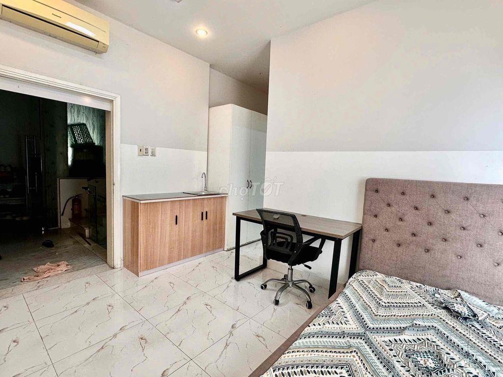 PHÒNG STUDIO NGAY TRUNG TÂM QUẬN 7, THUẬN TIỆN ĐI QUA CÁC TRƯỜNG DH