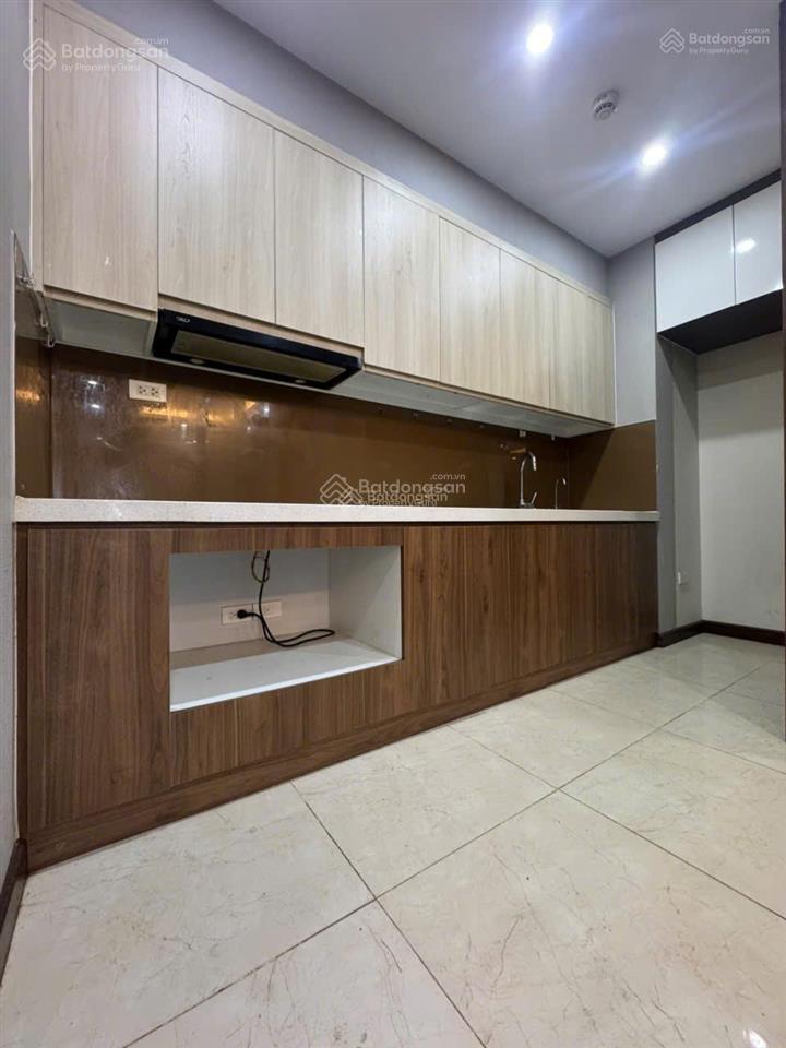 Cần tiền chính chủ bán gấp căn góc 03 phòng ngủ, ban công đông nam chung cư cao cấp besky