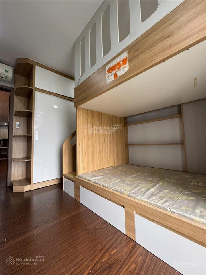 Cần tiền chính chủ bán gấp căn góc 03 phòng ngủ, ban công đông nam chung cư cao cấp besky