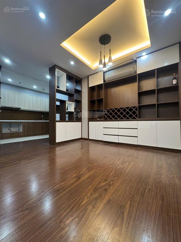 Cần tiền chính chủ bán gấp căn góc 03 phòng ngủ, ban công đông nam chung cư cao cấp besky