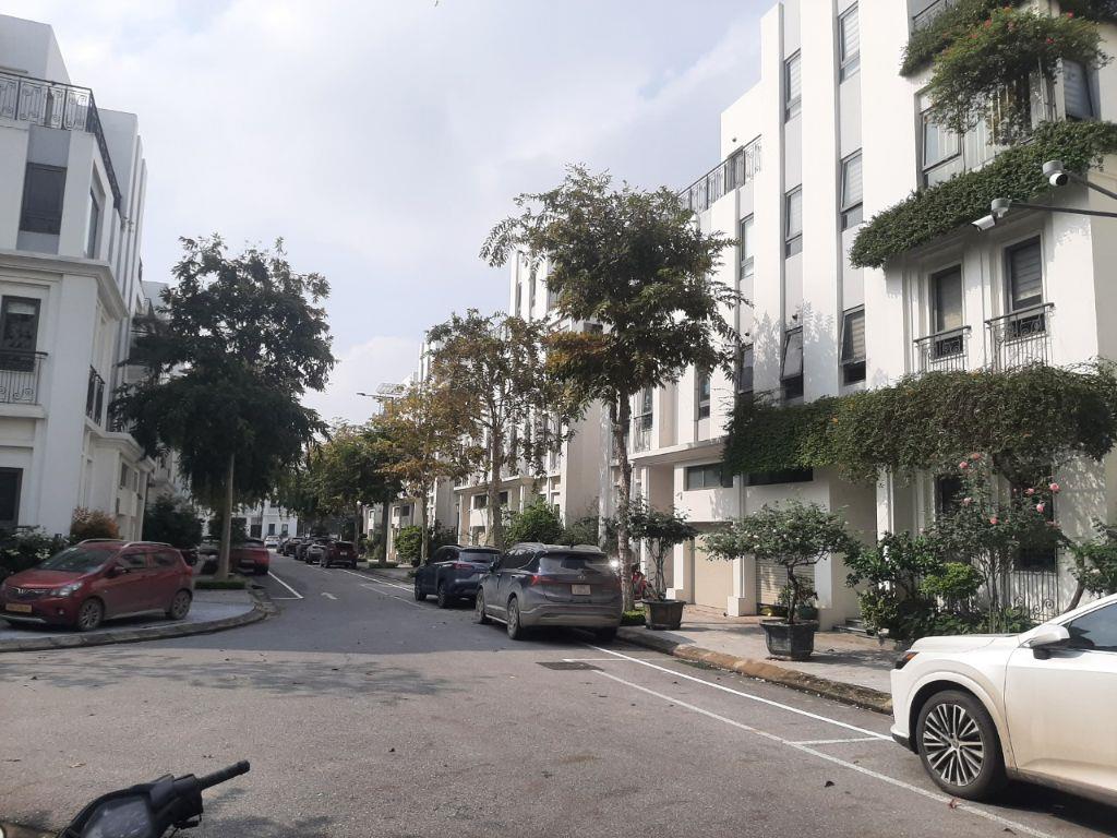 CHO THUÊ NHÀ TẠI KĐT THE MANOR CENTRAL PARK – NGUYỄN XIỂN