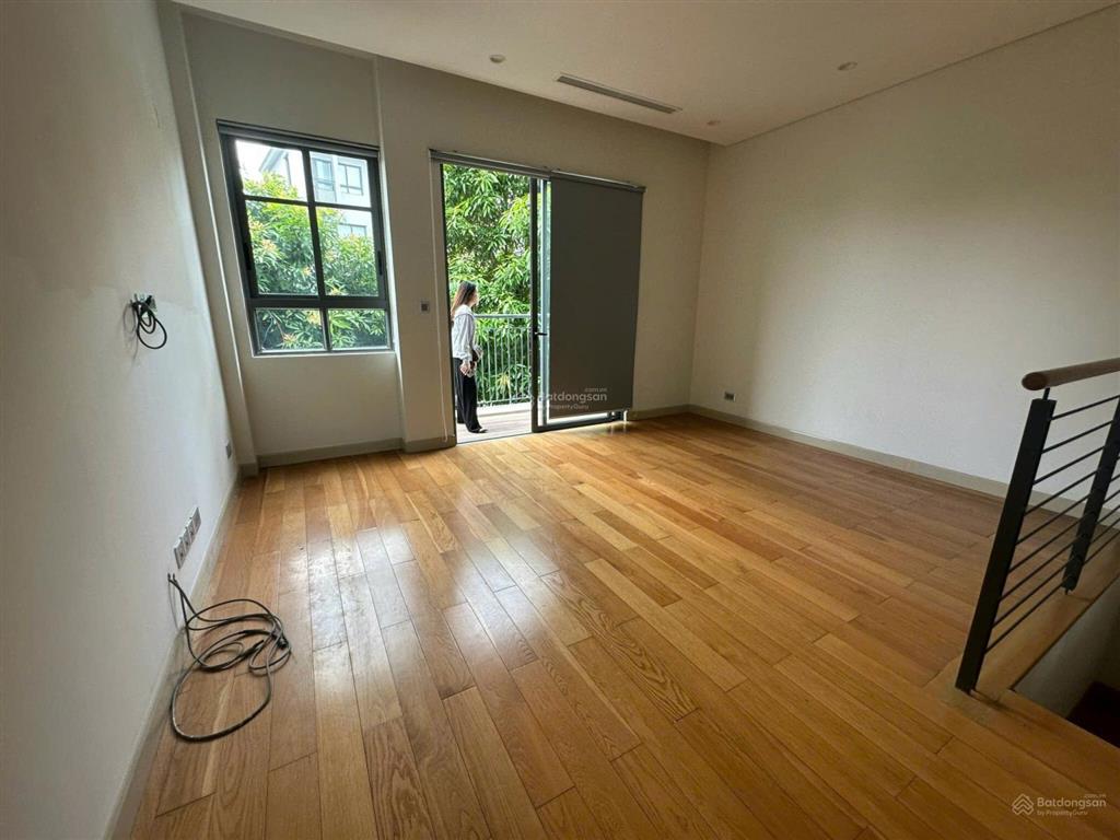 Chính chủ cho thuê gấp căn liền kề 75m² x 5 tầng the manor central park