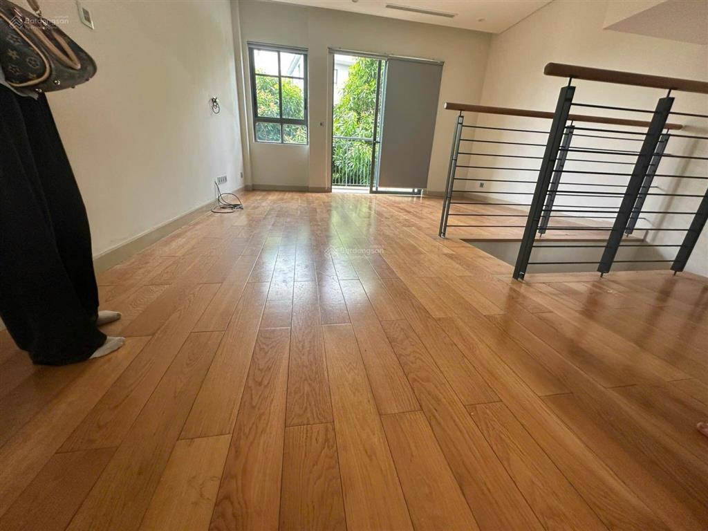 Chính chủ cho thuê gấp căn liền kề 75m² x 5 tầng the manor central park