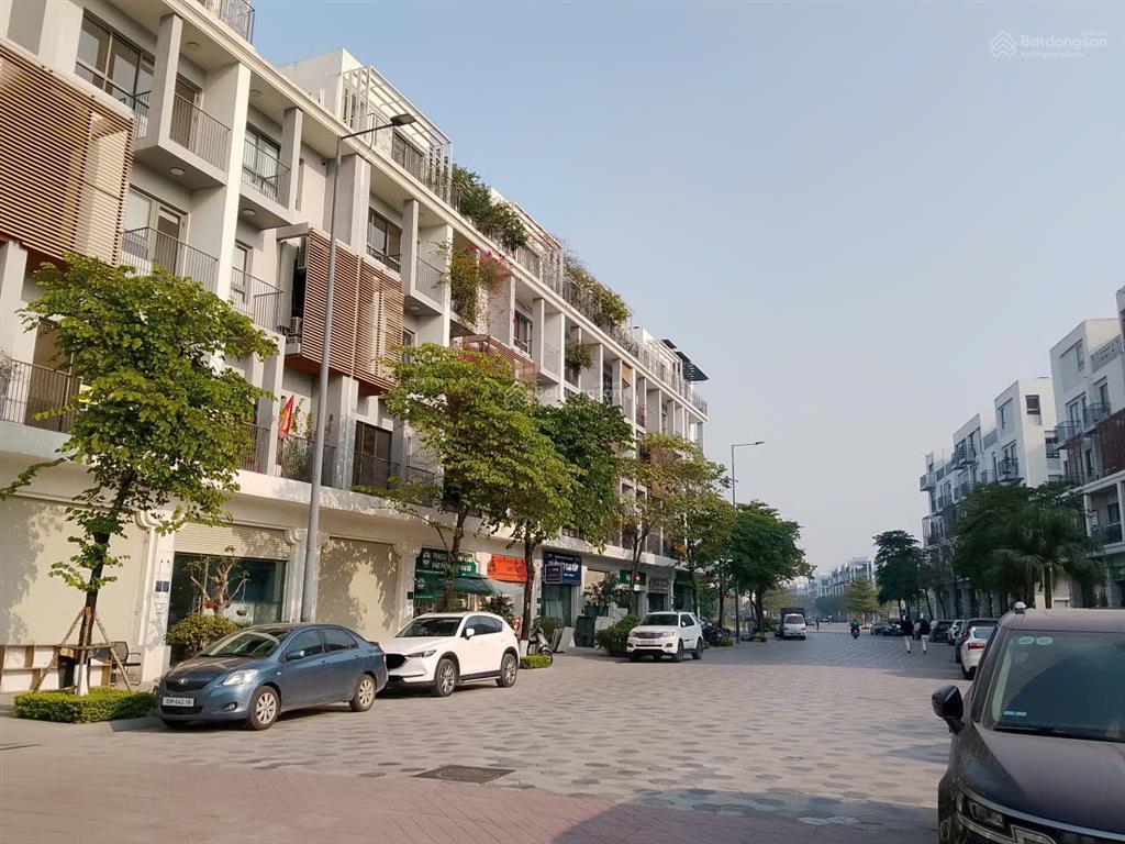 Chính chủ cho thuê gấp căn liền kề 75m2 x 5 tầng the manor centrer park