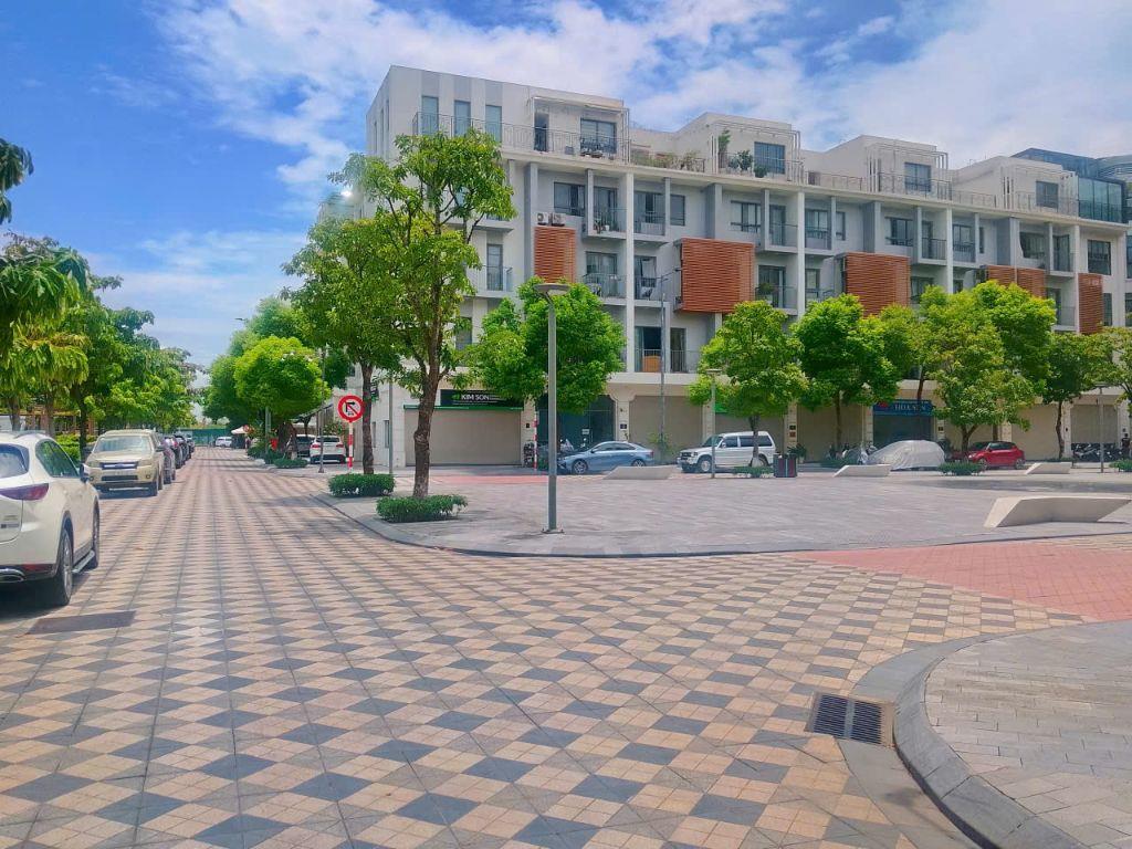 Chính chủ gửi cho thuê nhanh tầng 1 căn 75m2, giá tốt