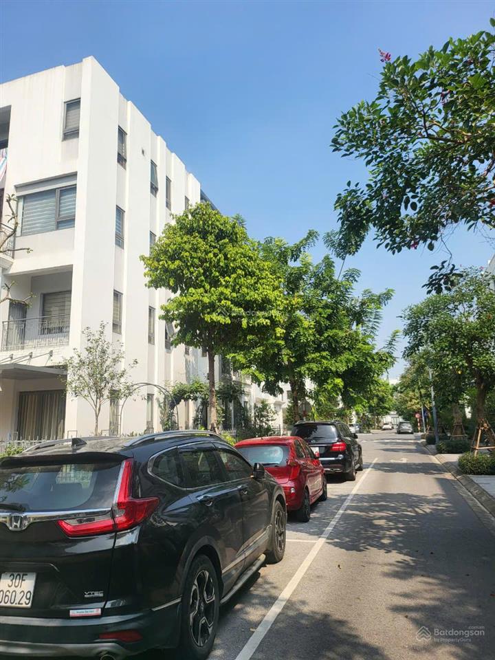 Bán biệt thự song lập khu vip khép kín gần bể bơi nội khu