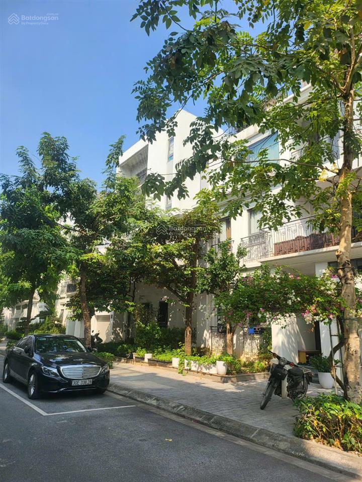 Bán biệt thự song lập khu vip khép kín gần bể bơi nội khu