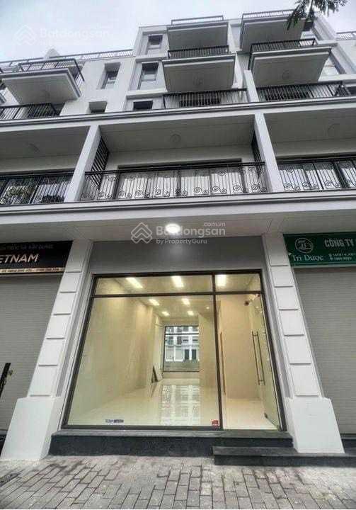 Cho thuê gấp căn shophouse giá tốt dự án the manor central park