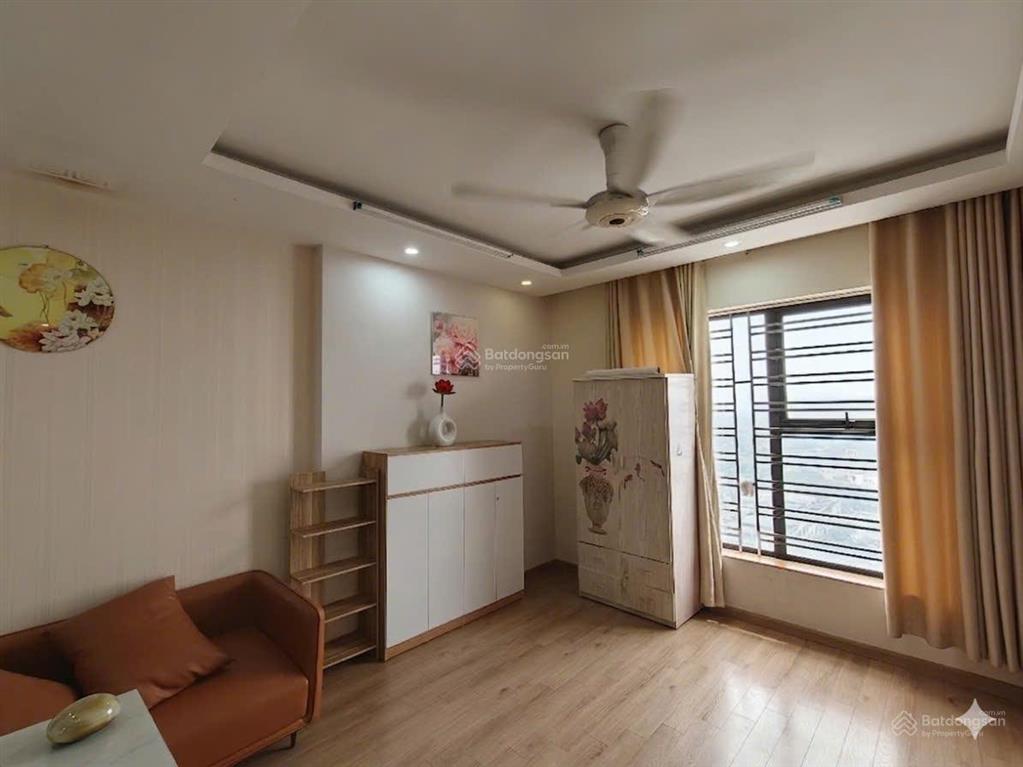 Giá tốt. cần bán rất gấp căn 2pn, 68m2 giá 5,x tỷ tòa k3 the k park, văn phú, hà đông. sổ đỏ