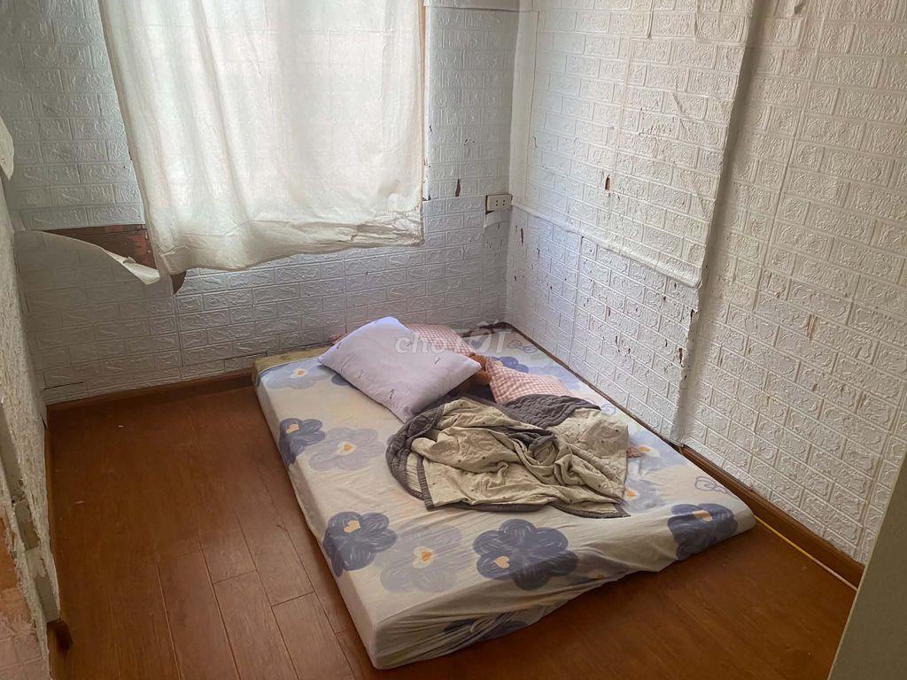 Cho thuê nhà khu tập thể D14 Phương Mai Ngõ 167 Phương Mai Đống Đa