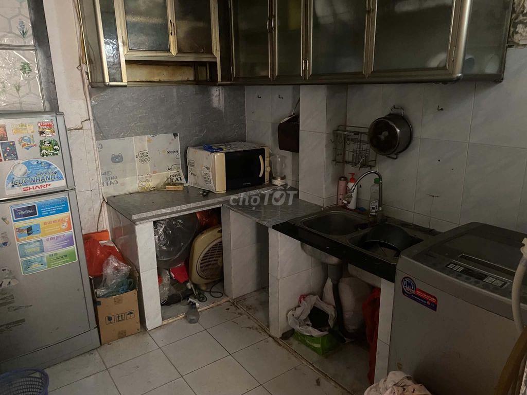 Cho thuê nhà khu tập thể D14 Phương Mai Ngõ 167 Phương Mai Đống Đa
