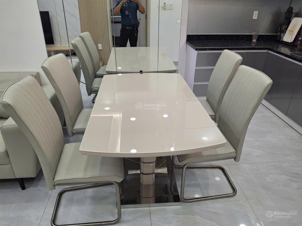 Bán căn hộ 2pn saigon south residences 75m², giá 6,07 tỷ