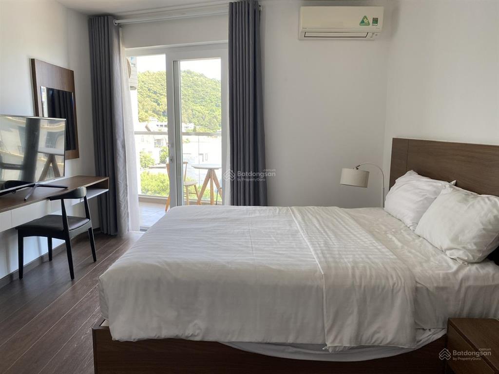 Bán gấp căn hộ 2 pn 77m2 mermaid seaside, giá ngộp 1,95 tỷ