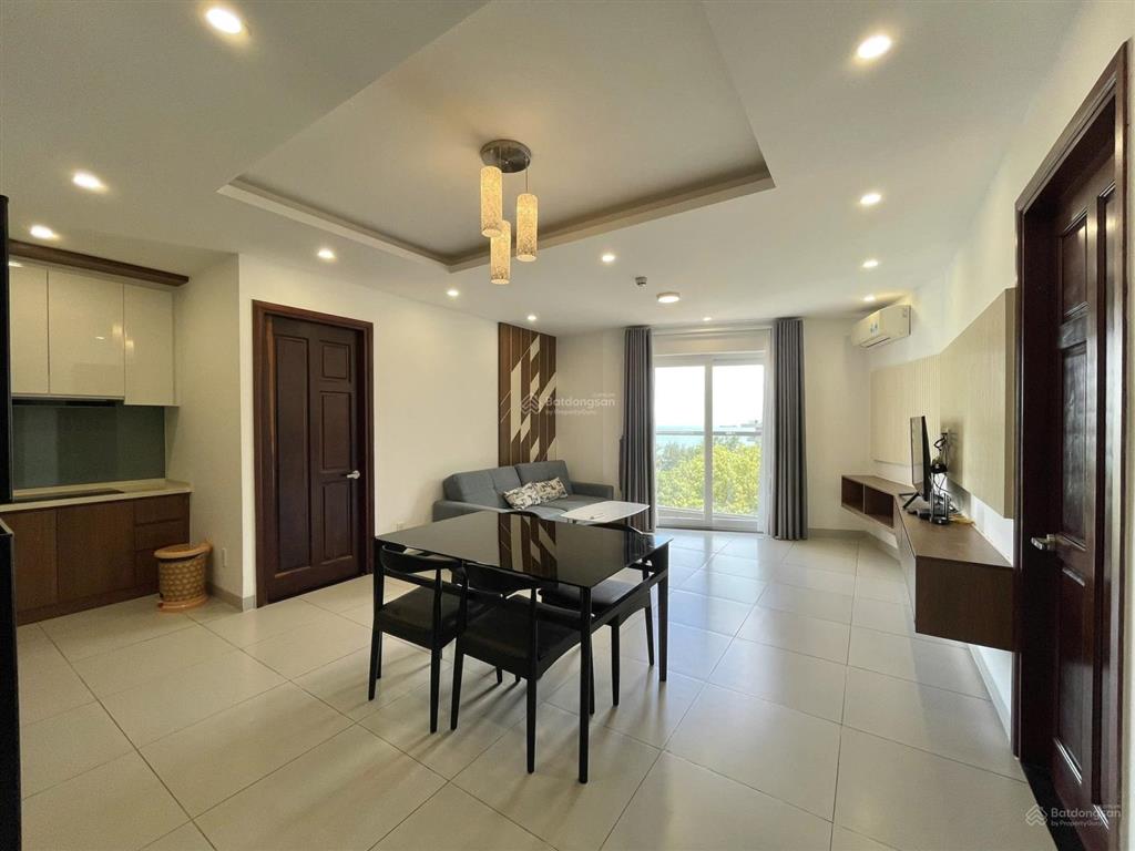 Bán căn hộ 2 pn 89m2 trực tiếp giáp biển vũng tàu, giá 2,1 tỷ