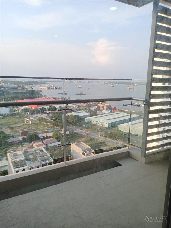 Căn hộ 2pn2wc số đẹp, river panorama, bán giá 4.6 tỷ tặng nội thất, đã có sổ, view sông rất đẹp
