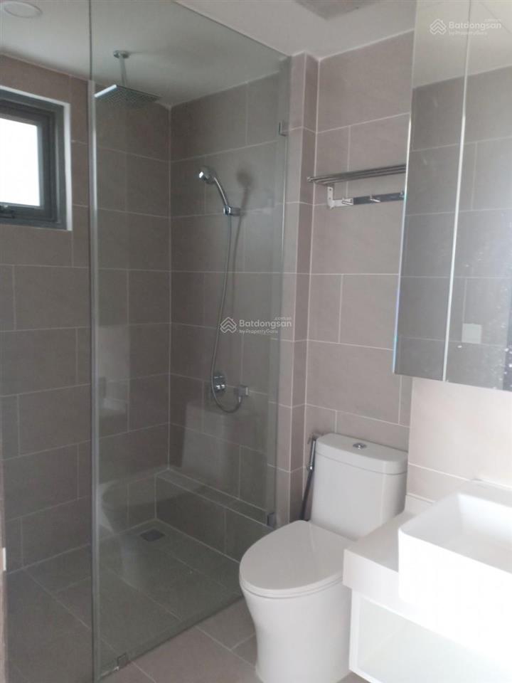Căn hộ 2pn2wc số đẹp, river panorama, bán giá 4.6 tỷ tặng nội thất, đã có sổ, view sông rất đẹp