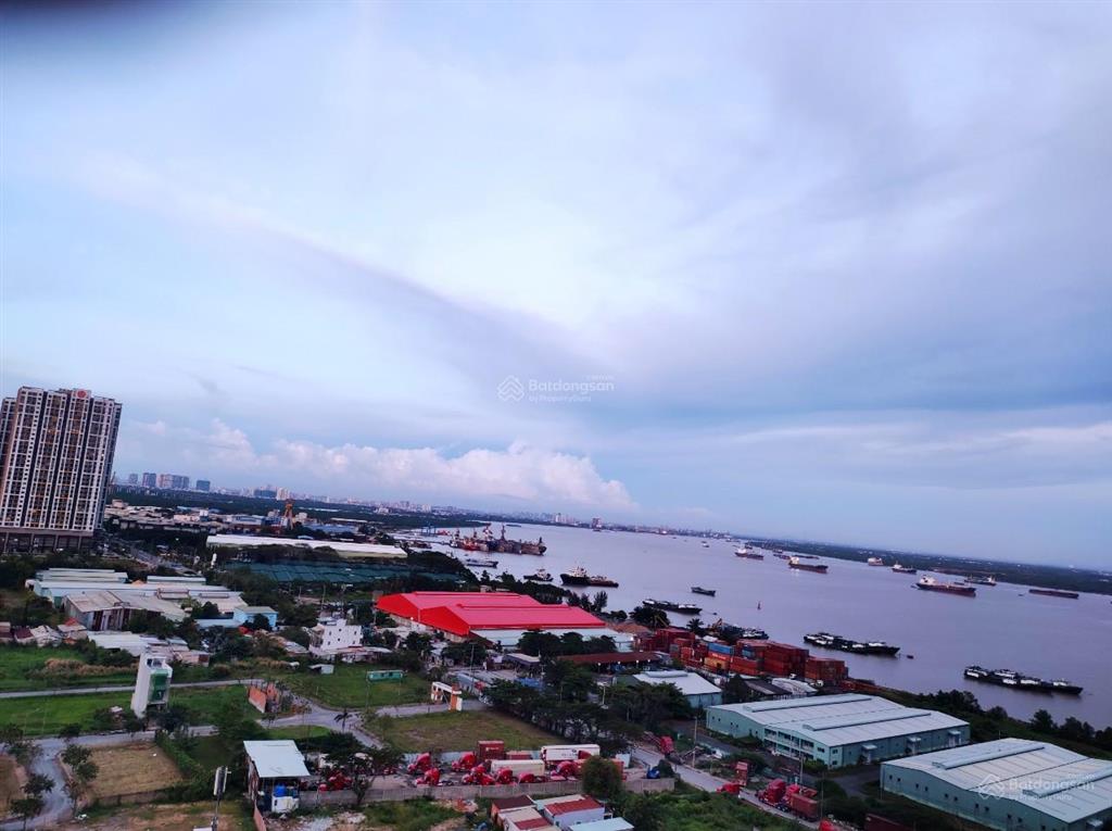 Căn hộ 2pn2wc số đẹp, river panorama, bán giá 4.6 tỷ tặng nội thất, đã có sổ, view sông rất đẹp