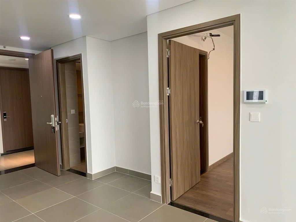 Căn hộ cao cấp sky89 cần bán ~ 114m2, giá tốt 8.4 tỷ, đã có sổ hồng, view trực diện sông bao đẹp