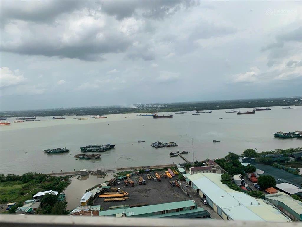 Căn hộ cao cấp sky89 cần bán ~ 114m2, giá tốt 8.4 tỷ, đã có sổ hồng, view trực diện sông bao đẹp