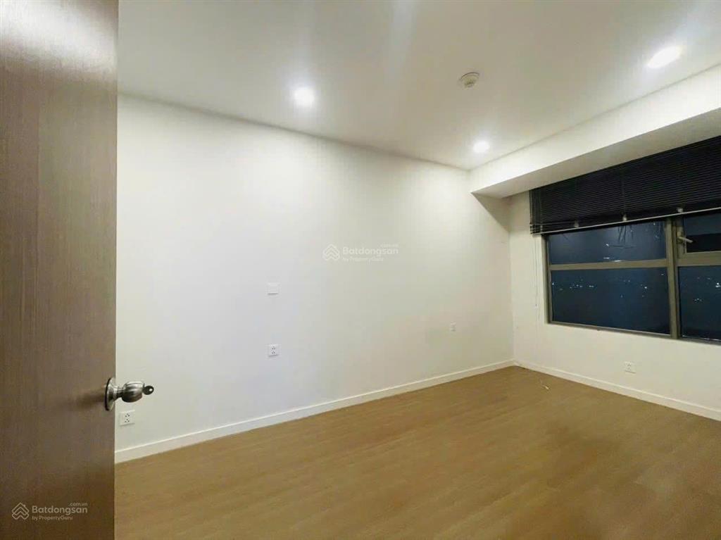 Bán nhanh căn hộ 2pn, 57m2 river panorama, giá tốt 4 tỷ tròn, sổ hồng sẵn có, view nam mát mẻ